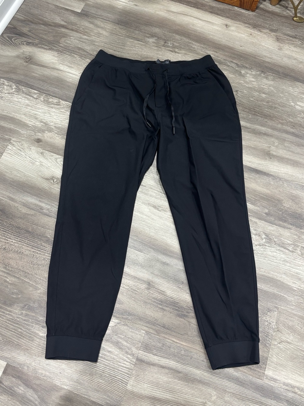 lululemon athletica Black Men's Jogger Sweatpants
